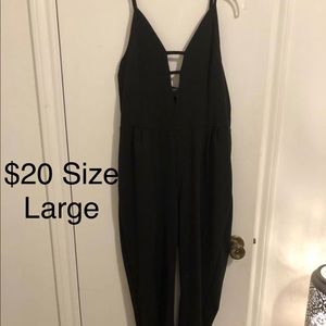 Size L - 14 women’s jumpers and Maxi Dresses